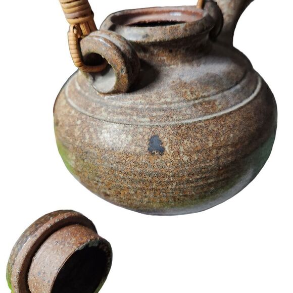 Unusual Clay Pottery Teapot with Rattan Handle Tall Lid Brown Handmade - Picture 4 of 13